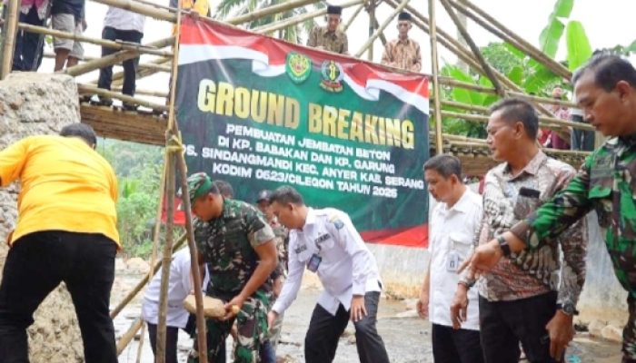 Dandim 0623/Cilegon Resmikan Pembangunan Jembatan Beton di Anyer, Wujud Nyata Kepedulian TNI