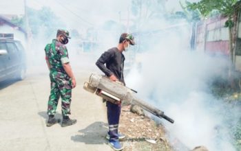 Babinsa Koramil 2302/Bojonegara Aktif Laksanakan Puanter, Fogging dan Komsos Bersama Warga
