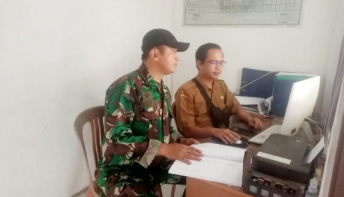 Babinsa Koramil 2306/Mancak Laksanakan Puanter Pendataan Kewilayahan dan Balita