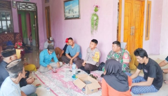 Babinsa Koramil 2307/Ciwandan Gencarkan Komsos, Ajak Warga Gotong Royong Cegah DBD