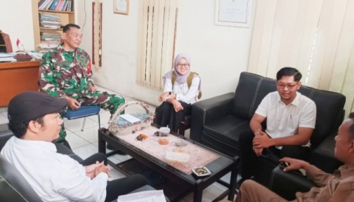 Babinsa Koramil 2301/Cilegon Gencarkan Komsos, Ciptakan Lingkungan Aman dan Kondusif