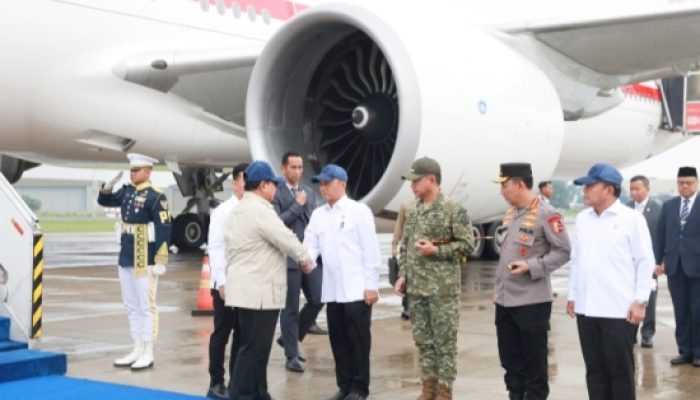 Prabowo Tiba di Indonesia Usai Lawatan ke Rusia dan Prancis, Amankan Kerja Sama Energi hingga Penguatan Pertahanan