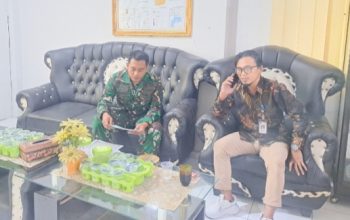 Babinsa Koramil 2301/Cilegon Intensifkan Komsos, Bahas Ketahanan Pangan hingga Baksos Wilayah