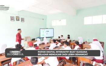 Guru di Bogor Ungkap Manfaat Papan Digital Interaktif: Murid Lebih Semangat dan Tidak Bolos Sekolah