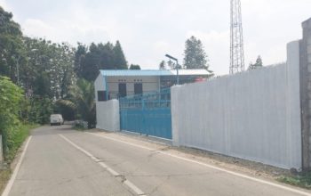 Diduga Belum Kantongi Izin Lingkungan, Bangunan Gudang di Perbatasan Cikande–Binuang Jadi Sorotan Warga