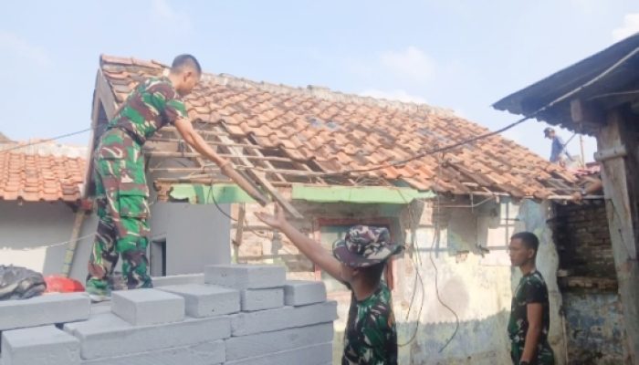 Rumah Ibu Jumilah Dibongkar, TMMD 128 Kodim Cilegon Hadirkan Harapan Baru Hunian Layak