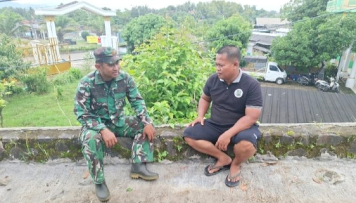 Babinsa Koramil 2307/Ciwandan Dorong Gotong Royong Warga Lewat Kegiatan Komsos