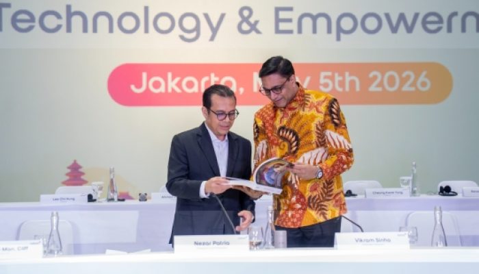 Indosat membangun AI Grid nasional demi pemerataan akses teknologi kecerdasan buatan Indonesia.