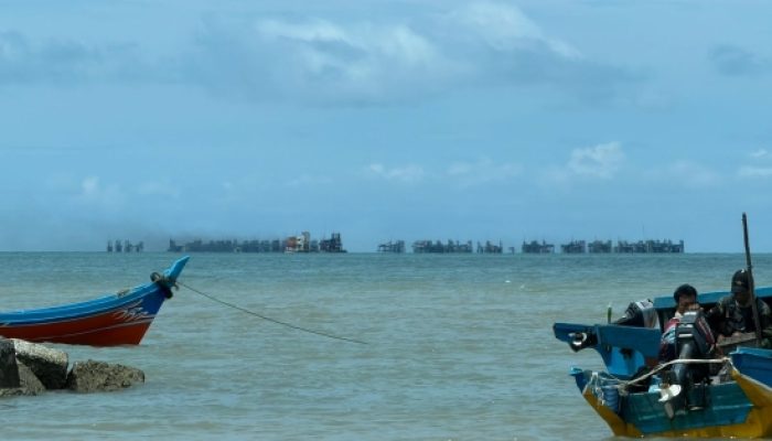 Pantai Pasir Padi Diterpa Tambang Timah Ilegal, Warganet Soroti Sikap Pejabat dan APH