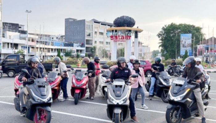 Kegiatan riding dan gathering satukan komunitas Honda di Tanjungpandan