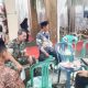 Cegah DBD, Babinsa Koramil Ciwandan Gencarkan Komsos Ajak Warga Gotong Royong Bersihkan Lingkungan