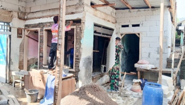 TMMD 128 Kodim Cilegon Kebut Rehab Rutilahu, Rumah Ibu Wati Mulai Layak Huni