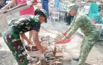 Progres 70 Persen, Satgas TMMD 128 Kodim 0623 Cilegon Percepat Perbaikan Rumah Ibu Jumila
