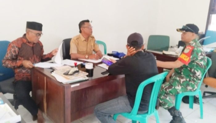 Babinsa Koramil 2304/Anyar Intensifkan Pendataan Warga Kurang Mampu dan Kepemilikan Akta Kelahiran