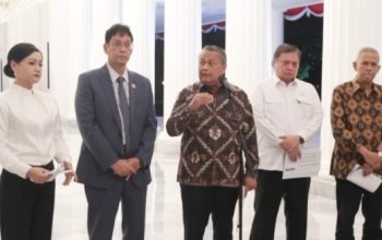 Bertemu Prabowo, Gubernur BI Beberkan Tujuh Kiat Penguatan Rupiah