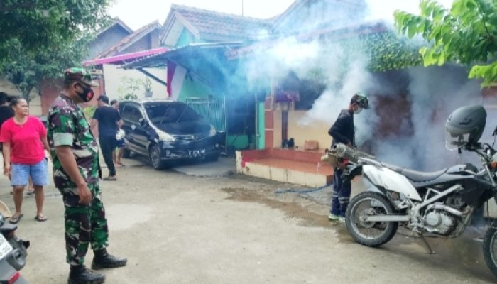 Babinsa Koramil 2302/Bojonegara Gelar Puanter Bersama Warga dan Pedagang di Wilayah Binaan