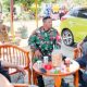 Babinsa Koramil 2307/Ciwandan Perkuat Komsos, Ajak Warga Antisipasi DBD dan Tingkatkan Siskamling