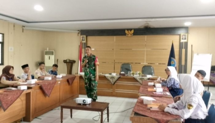 Babinsa Koramil 2301/Cilegon Gencar Sosialisasikan Penerimaan Calon Bintara TNI AD di Sekolah dan Yayasan
