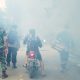 Babinsa Koramil 2302/Bojonegara Aktif Dampingi Warga Fogging dan Pantau Stabilitas Sembako