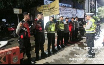 Dishub Kabupaten Tangerang dan Satlantas Polresta Tangerang Gelar Penyekatan Truk Tambang Sumbu III di Pos Pantau Sertang