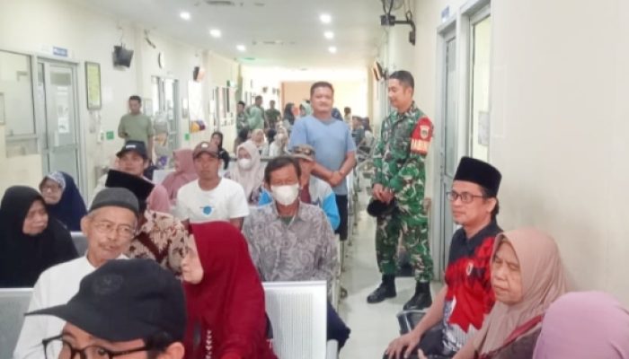 Babinsa Koramil 2301/Cilegon Aktif Dampingi Kegiatan Sosial dan Distribusi Bantuan untuk Warga