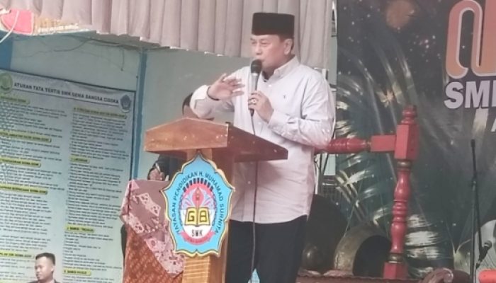 Bupati Tangerang Hadiri Pelepasan 230 Siswa SMKS Gema Bangsa, Suasana Haru Warnai Ulang Tahun Kepala Sekolah