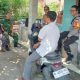 Babinsa Koramil 2307/Ciwandan Perkuat Keamanan Lingkungan dan Dukung Kegiatan Pemuda Lewat Komsos