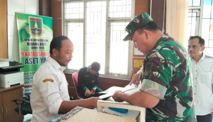 Babinsa Koramil 2303/Pulomerak Intensifkan Pendataan Warga Baru dan Penerima Bantuan Sosial di Kota Cilegon