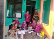Babinsa Koramil 2307/Ciwandan Laksanakan Pendataan Balita dan Anak Imunisasi Bersama Kader Posyandu
