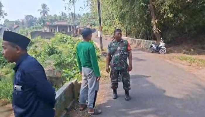 Babinsa Koramil 2307/Ciwandan Perkuat Komsos, Dorong Gotong Royong dan Tingkatkan Siskamling Warga