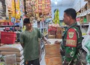 Babinsa Koramil 2307/Ciwandan Laksanakan Pendataan Imunisasi Anak dan Monitoring Harga Sembako di Wilayah Binaan