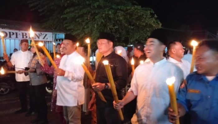 Pawai Obor Sambut 1 Muharam di Temberan Berlangsung Meriah, Wali Kota Apresiasi Antusiasme Warga