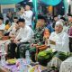 Babinsa Koramil 2301/Cilegon Aktif Dampingi Kegiatan Keagamaan dan Distribusi Bantuan Pangan untuk Warga