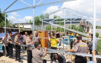 Polri Untuk Masyarakat, Polres Maros Hadirkan Program Bedah Rumah Warga Prasejahtera Di Batangase
