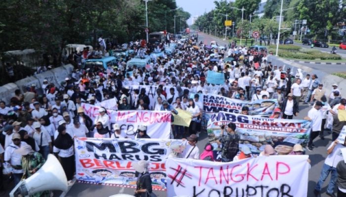 Gelombang Aksi Bela Program MBG Prabowo dan Berantas Korupsi Terus Melebar