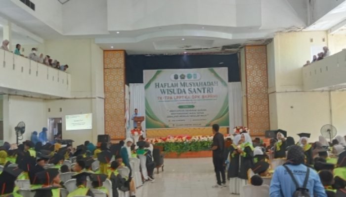 Bupati Takalar Wajibkan Sertifikat TK-TPA untuk Masuk SMP, Wisuda 621 Santri BKPRMI Jadi Bukti Komitmen Wujudkan Generasi Qur’an