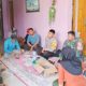Babinsa Koramil 2307/Ciwandan Gencarkan Komsos Bahas Gotong Royong dan Siskamling untuk Ciptakan Lingkungan Aman dan Sehat