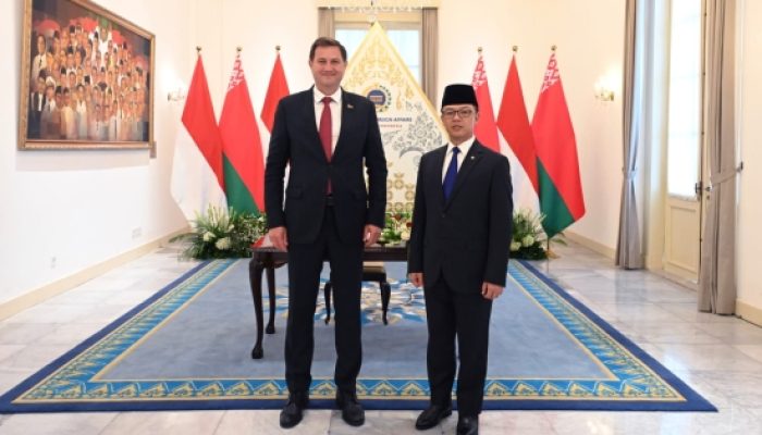 Terima Kunjungan Kehormatan Menlu Belarus, Menlu Sugiono Bahas Persiapan Jelang Kunjungan Kenegaraan Presiden Belarus ke Indonesia