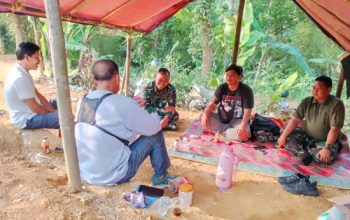 Babinsa Koramil 2302/Bojonegara Perkuat Komsos Bersama Tokoh Masyarakat dan Tokoh Agama Demi Keamanan serta Semangat Gotong Royong