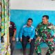 Babinsa Koramil 2303/Pulomerak Perkuat Komunikasi Sosial, Bahas TPU dan Pemberdayaan Bank Sampah Bersama Warga