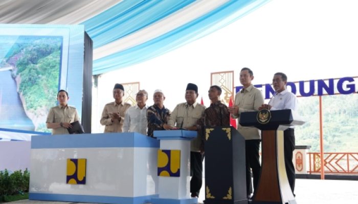 Prabowo Tak Rela BUMN Industri Pertahanan Dijual ke Asing : Kita Bangkitkan!