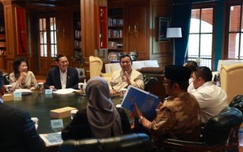 Bertemu Prabowo, DEN Dukung Percepatan Transformasi Digital Pemerintah