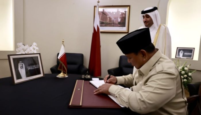 Prabowo Datangi Kedubes Qatar, Sampaikan Duka Mendalam dan Perkuat Persahabatan Dua Negara