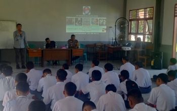 Satuan Narkoba Polres Maros Gelar Sosialisasi Anti Narkoba di Ratusan Pelajar SMK Kebangsaan Maros, Cegah Narkotika di Kalangan Pelajar