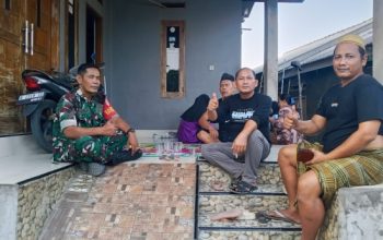 Babinsa Koramil 2303/Pulomerak Perkuat Sinergi dengan Warga, Bahas Kamtibmas dan Rencana Pengeboran Air