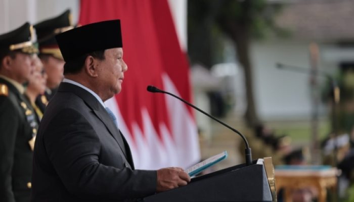 Prabowo Minta Perwira TNI/Polri Setia Mengabdi Pada Masyarakat : Anda Digaji dan Diberi Makan Oleh Rakyat!