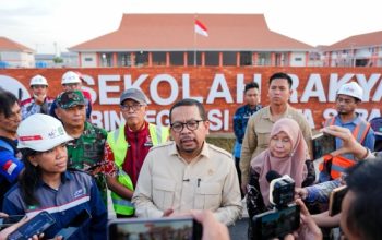 Kunjungi Sekolah Rakyat Terintegrasi Surabaya, Qodari : Fasilitasnya Setara Sekolah Swasta Terbaik