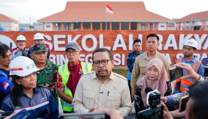 Kunjungi Sekolah Rakyat Terintegrasi Surabaya, Qodari : Fasilitasnya Setara Sekolah Swasta Terbaik