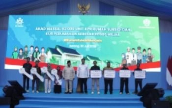 Prabowo Saksikan Akad Massal 62.710 KPR FLPP, Tegaskan Komitmen Wujudkan Rumah Layak untuk Rakyat
