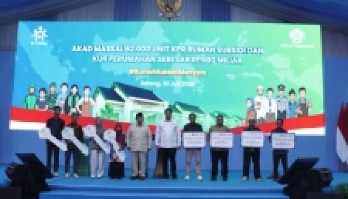 Prabowo Saksikan Akad Massal 62.710 KPR FLPP, Tegaskan Komitmen Wujudkan Rumah Layak untuk Rakyat